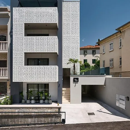Apartment Luxury Mala